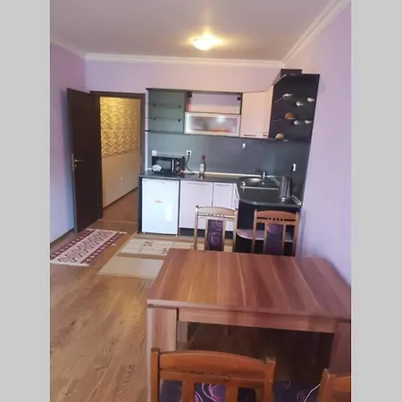 Apartment Komfortables Appartement Mit Schwimmbad *
